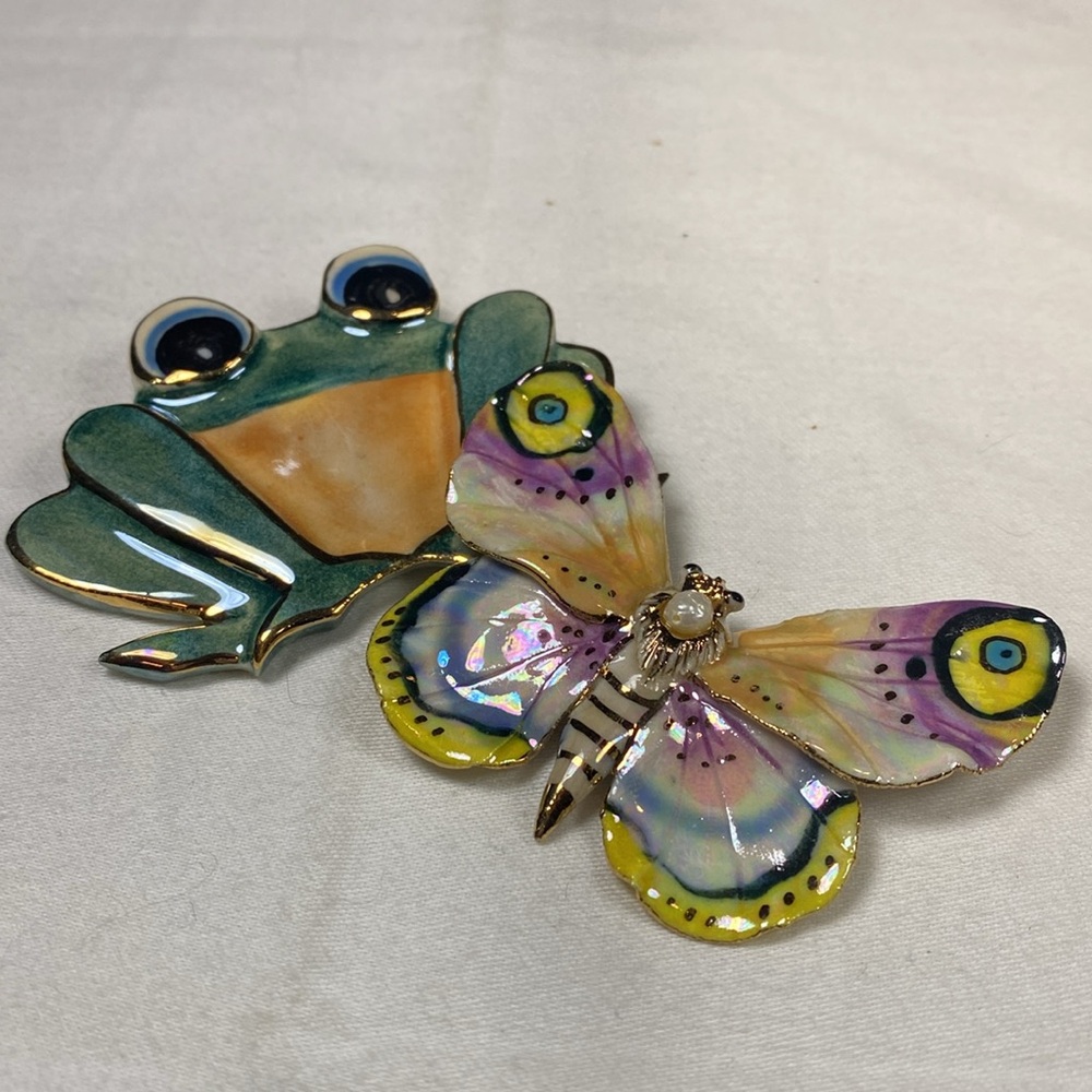 Two Ceramic Brooches - Picture 5 of 6